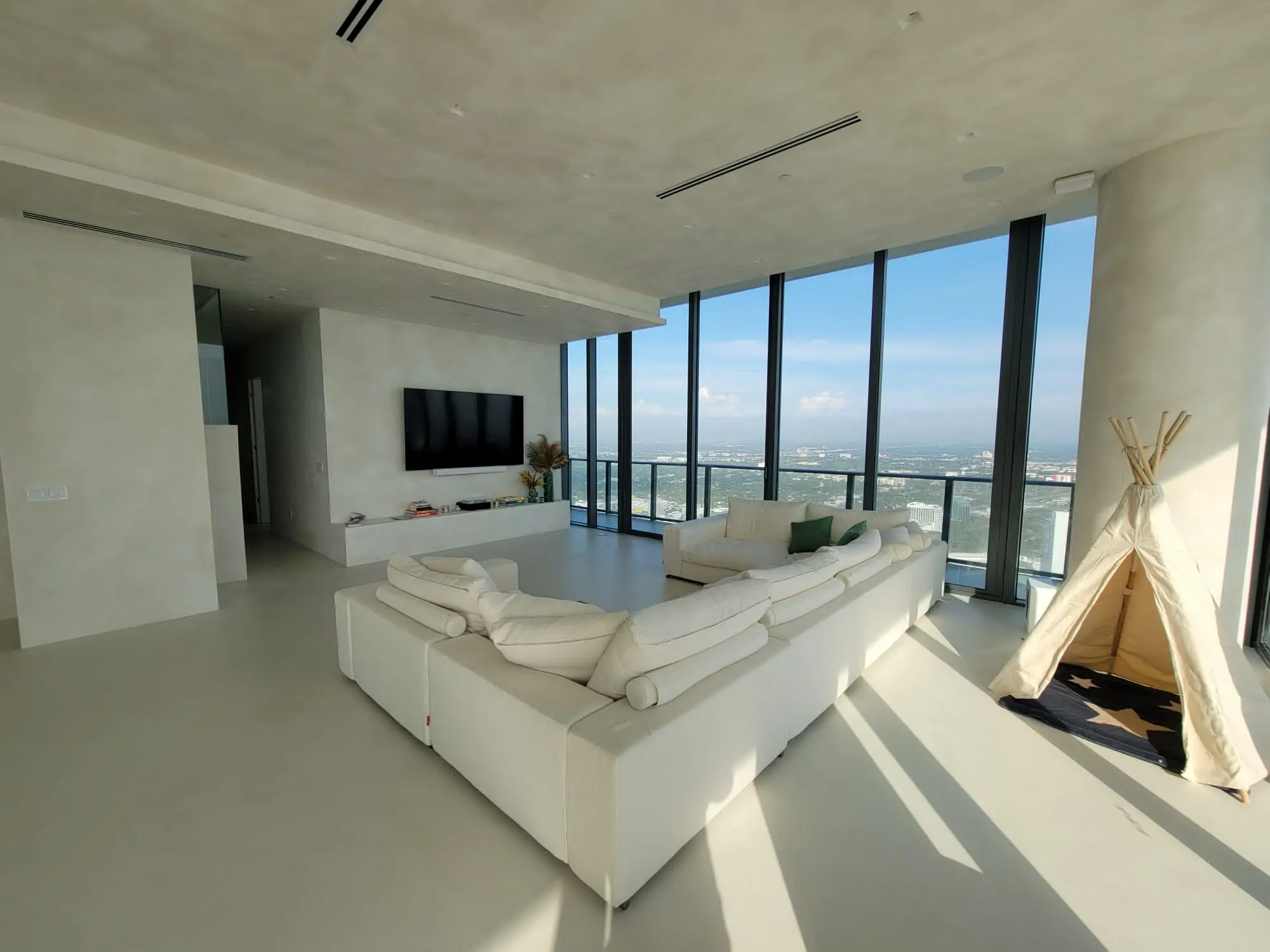 Transparencia en precios de microcemento exterior